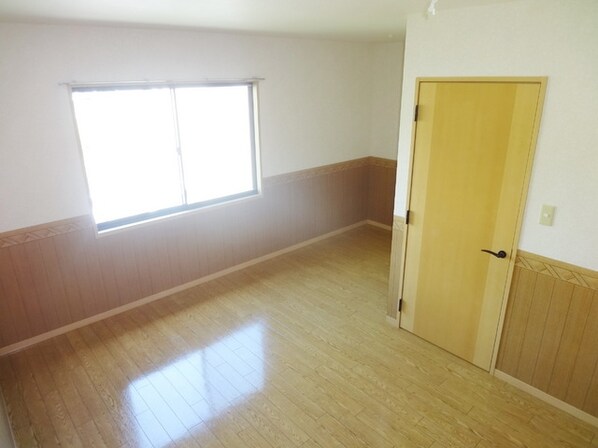 ドッグウッド宮前B棟の物件内観写真